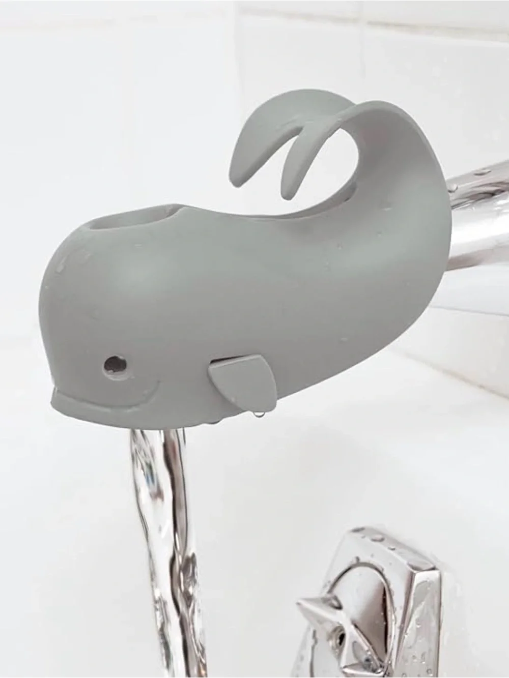 NWT - Skip Hop Gray Whale Bath Set - Gray